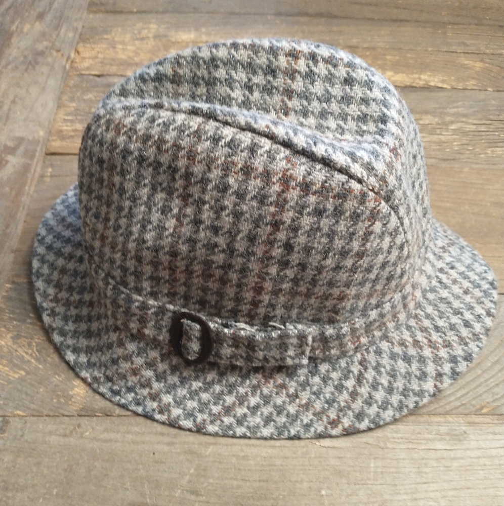 Barbour Fedora Hat Gray and Black Houndstooth